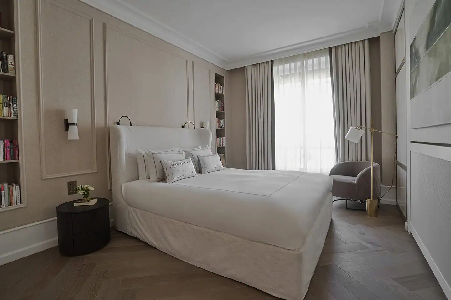 Alexandra Henry Interiors - Haussmannian Apartment